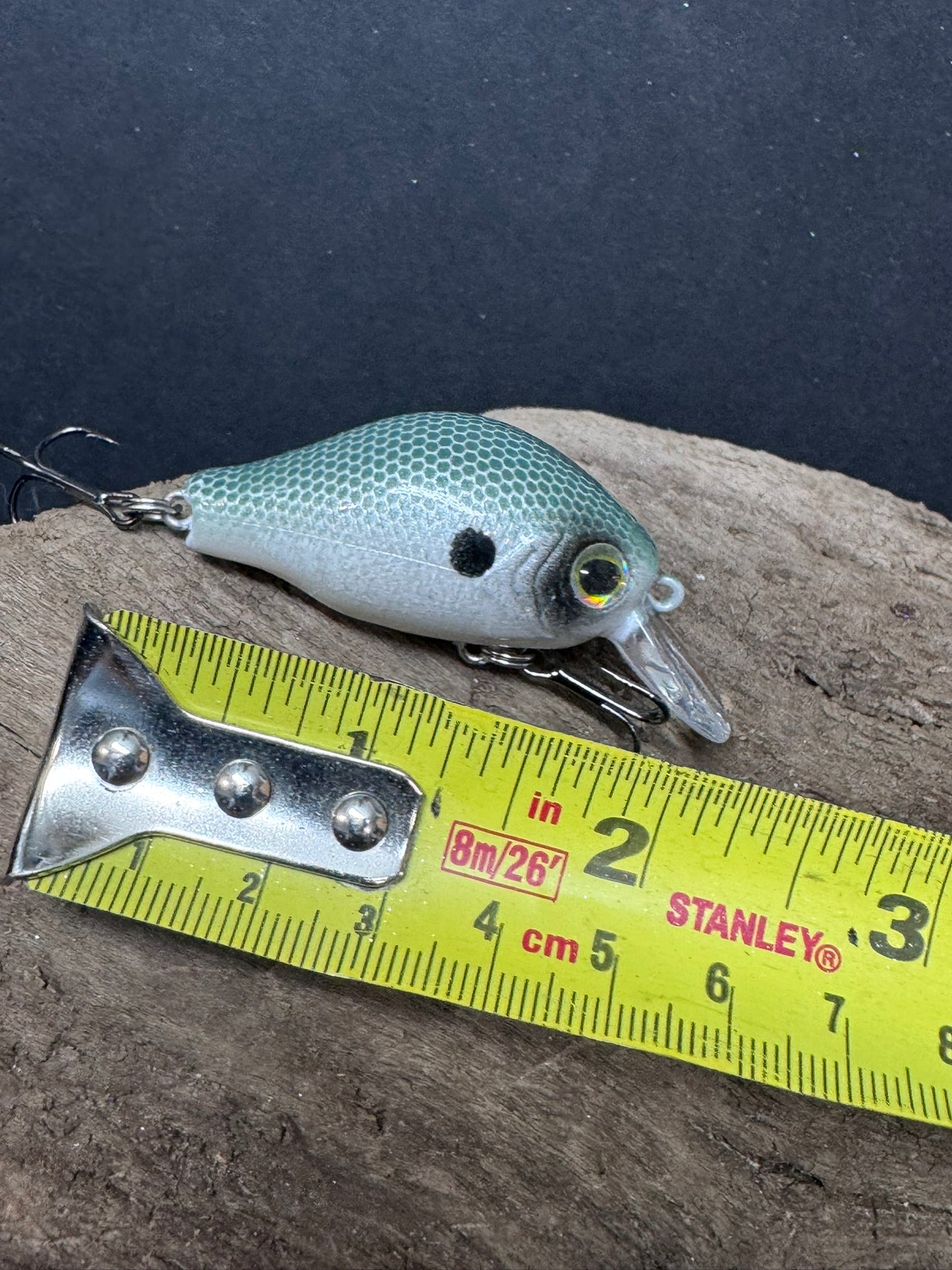 2 inch Crank Bait 2-5 Feet Dive