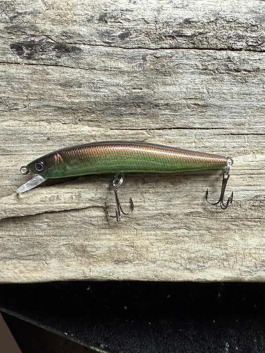 Brass Back Jerk Bait 4-6 Feet Dive