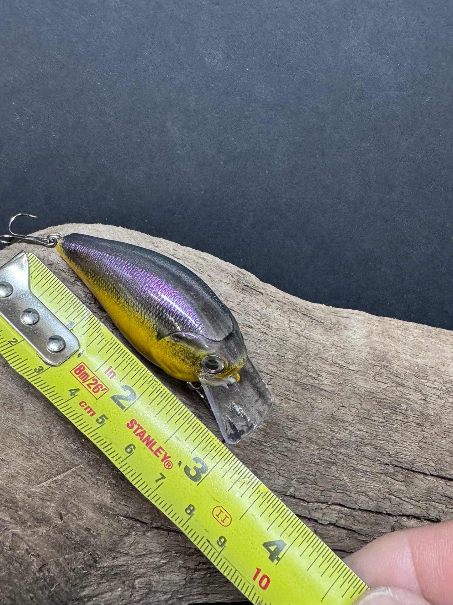 1.5 square bill crank bait 4-8 ft Dive