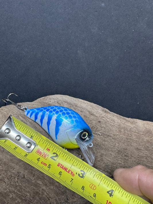 1.5 Square Bill Crank Bait 4-8 Feet Dive