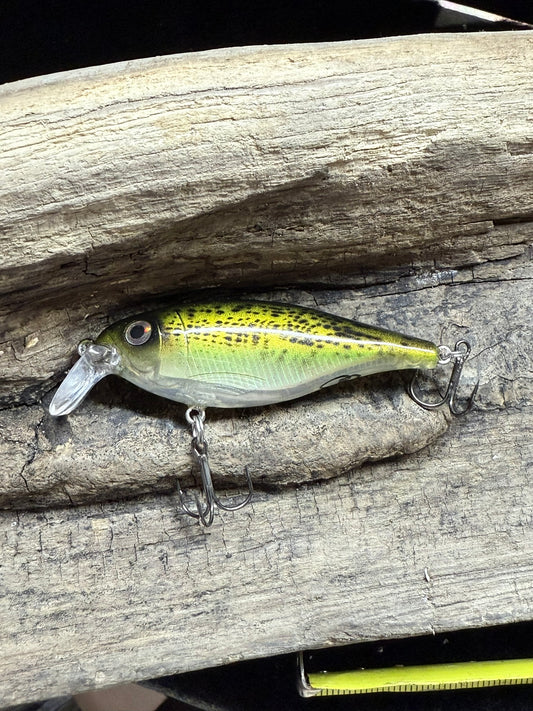 Yellow Grass Jerk Bait 4-6 Feet Dive