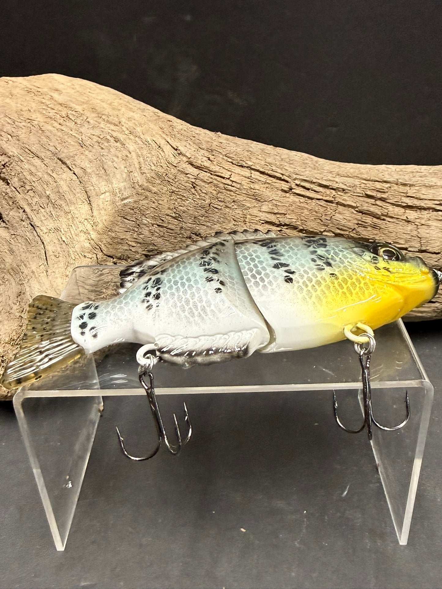 6 Inch Blue Gill Glide Slow Sinking